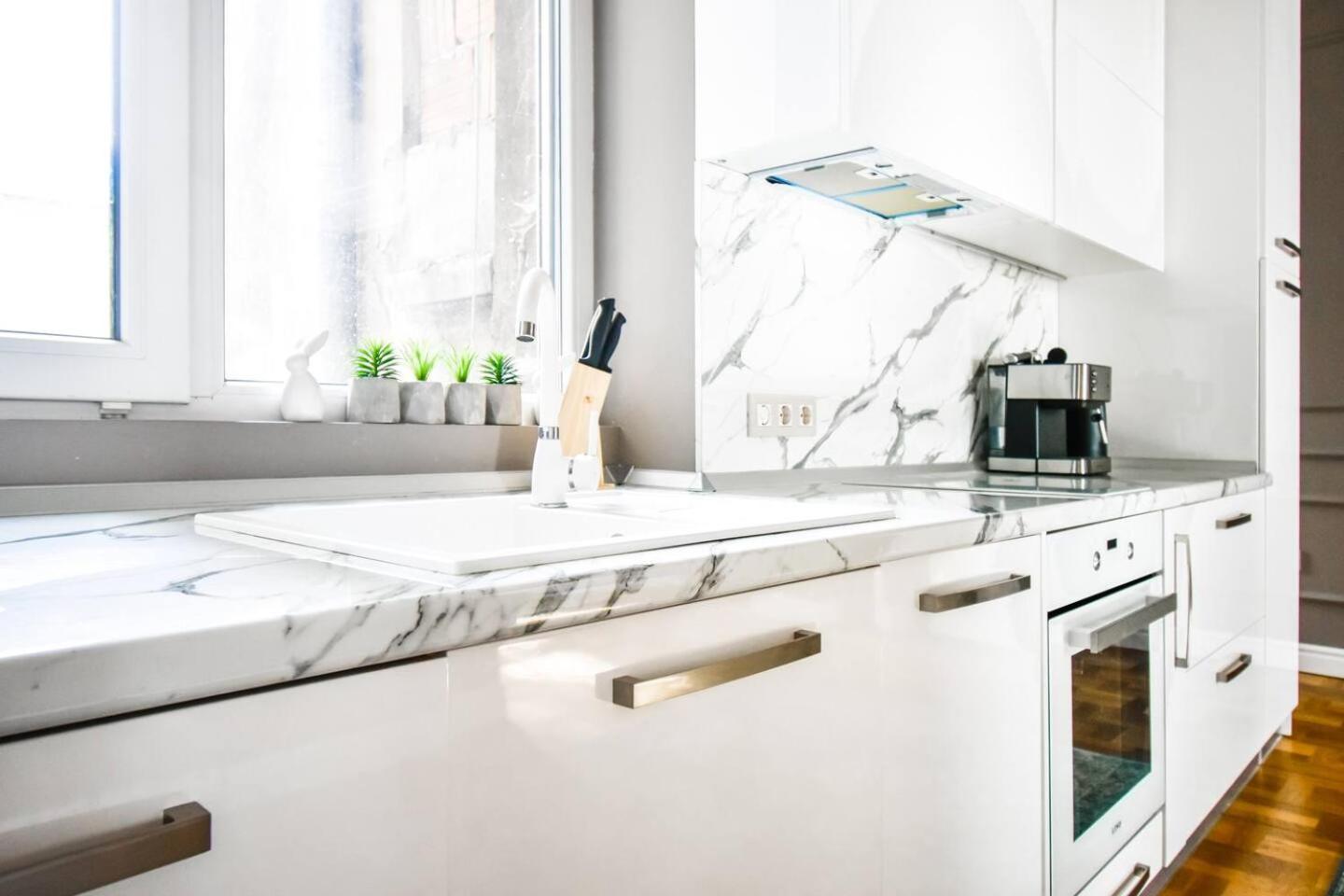 2Bdr Luxury On Prime Location Apartment Sofia Luaran gambar